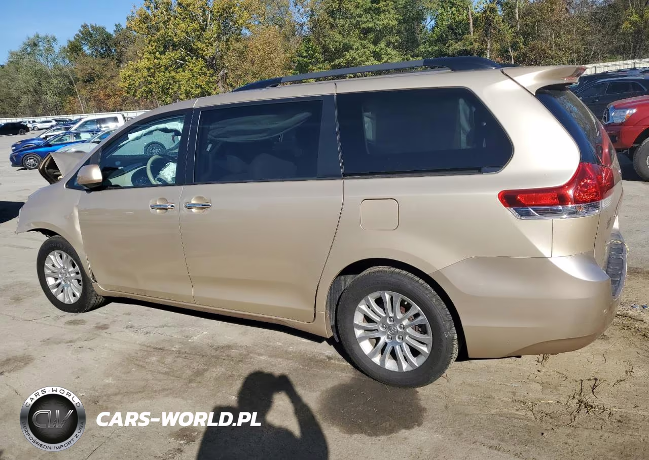 2014 Toyota Sienna Xle VIN:5TDYK3DC2ES473888 - 2