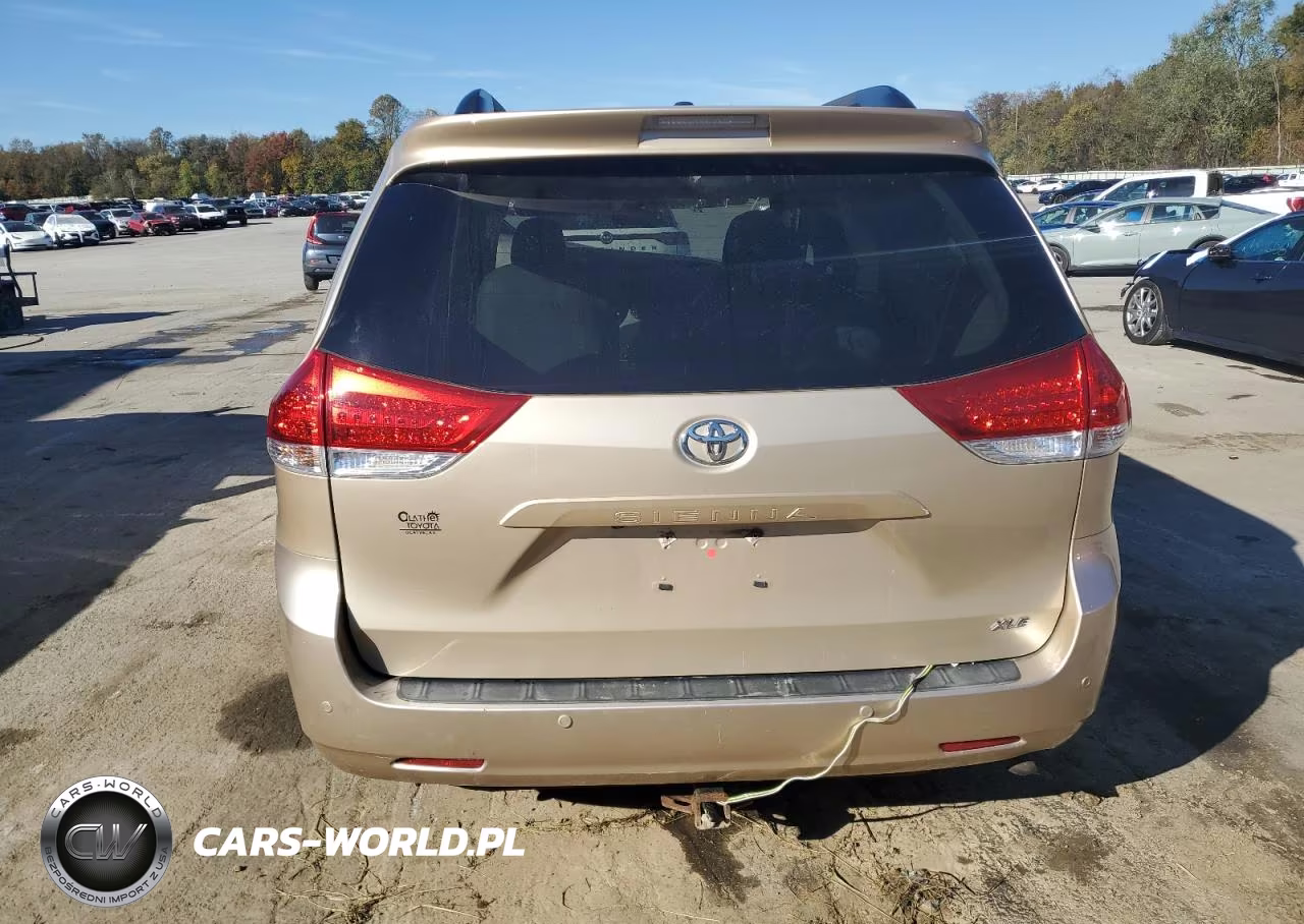 2014 Toyota Sienna Xle VIN:5TDYK3DC2ES473888 - 6