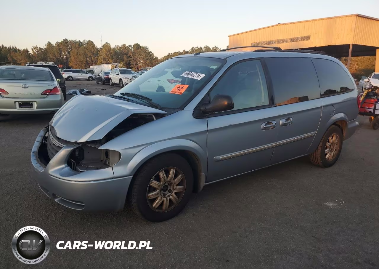 2006 Chrysler Town & Country Touring