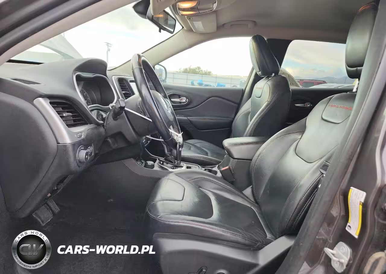 2014 Jeep Cherokee Trailhawk VIN:1C4PJMBS5EW201706 - 7