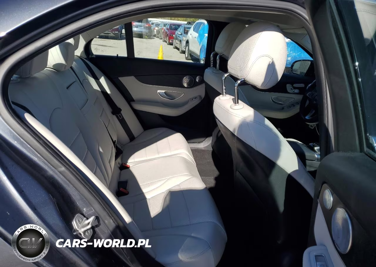 2015 Mercedes-Benz C 300 4Matic VIN:55SWF4KB2FU081672 - 11