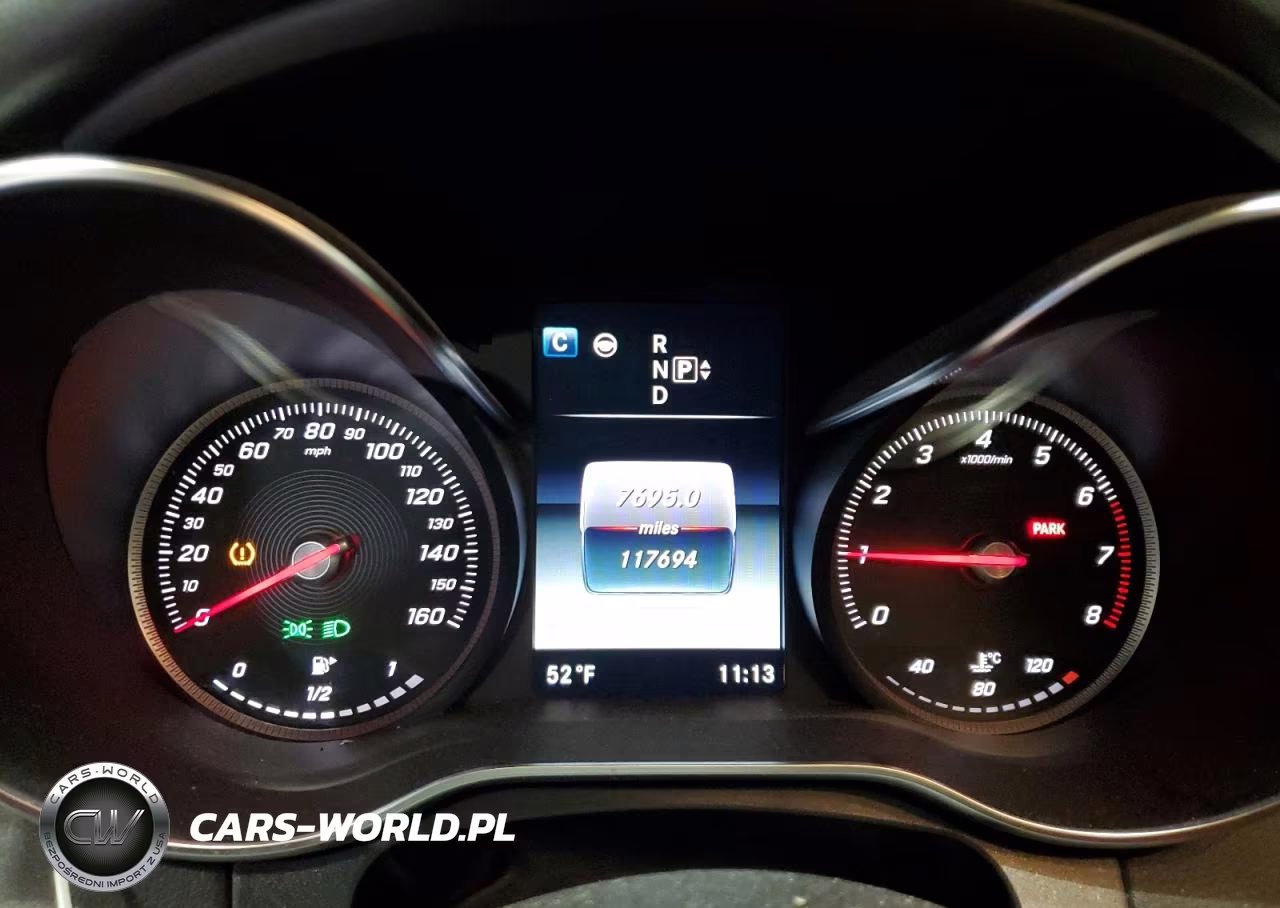2015 Mercedes-Benz C 300 4Matic VIN:55SWF4KB2FU081672 - 9