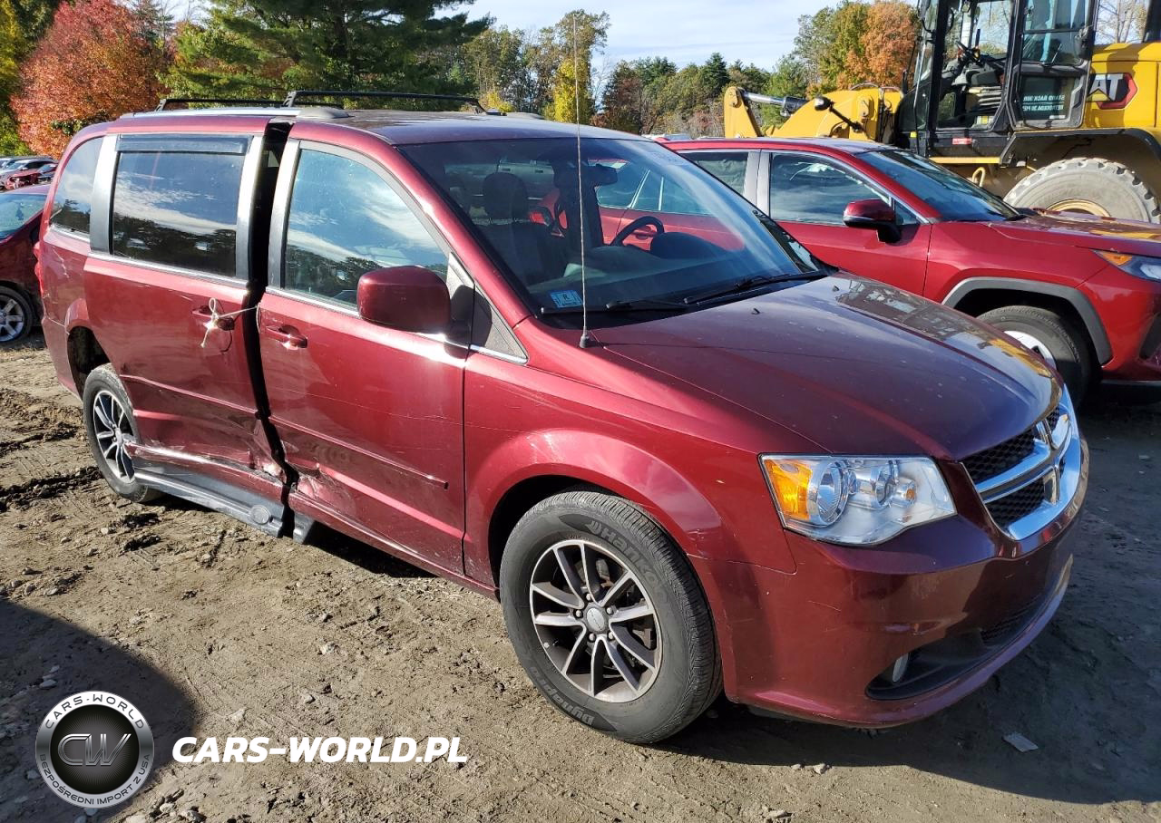 2017 Dodge Grand Caravan Sxt VIN:2C4RDGCG5HR697261 - 4