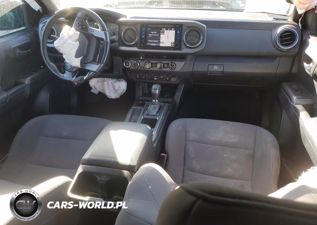 2018 Toyota Tacoma Double Cab VIN:3TMCZ5AN8JM132982 - 8