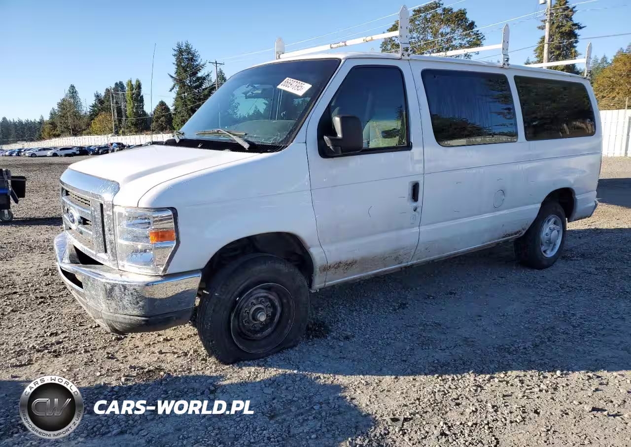 2014 Ford Econoline E350 Super Duty Wagon