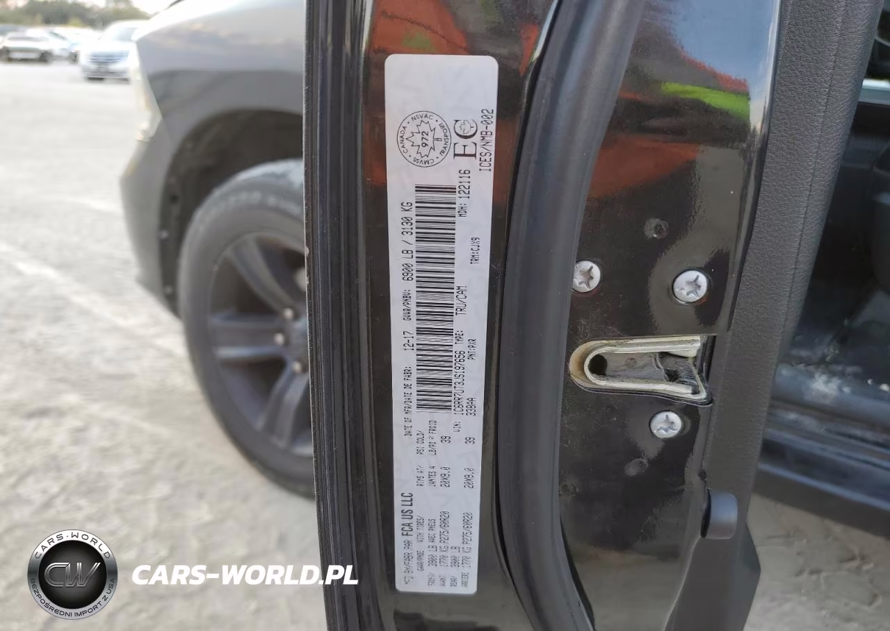 2018 Ram 1500 Sport VIN:1C6RR7UT3JS197656 - 12