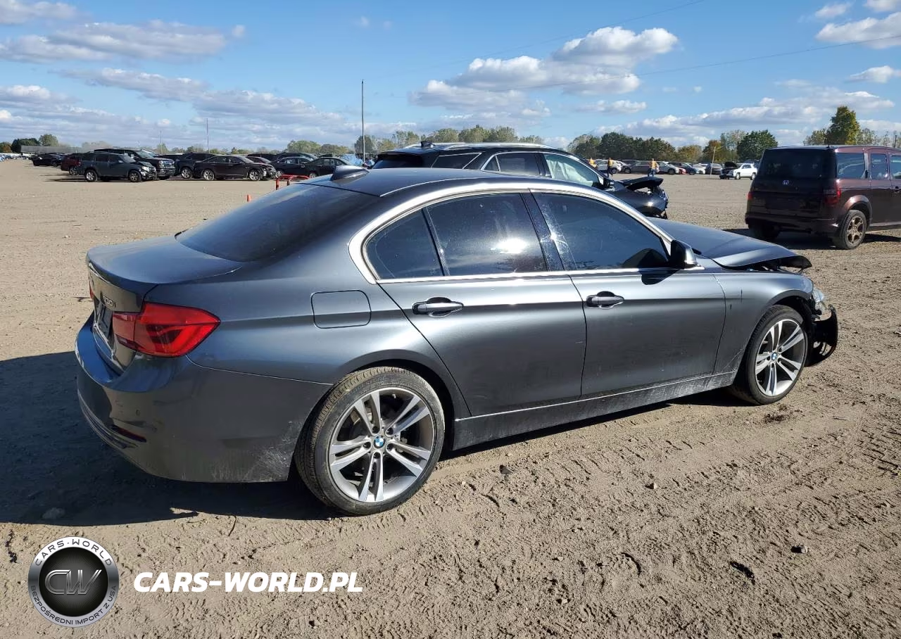 2017 BMW 330 Xi VIN:WBA8D9G57HNU59681 - 3