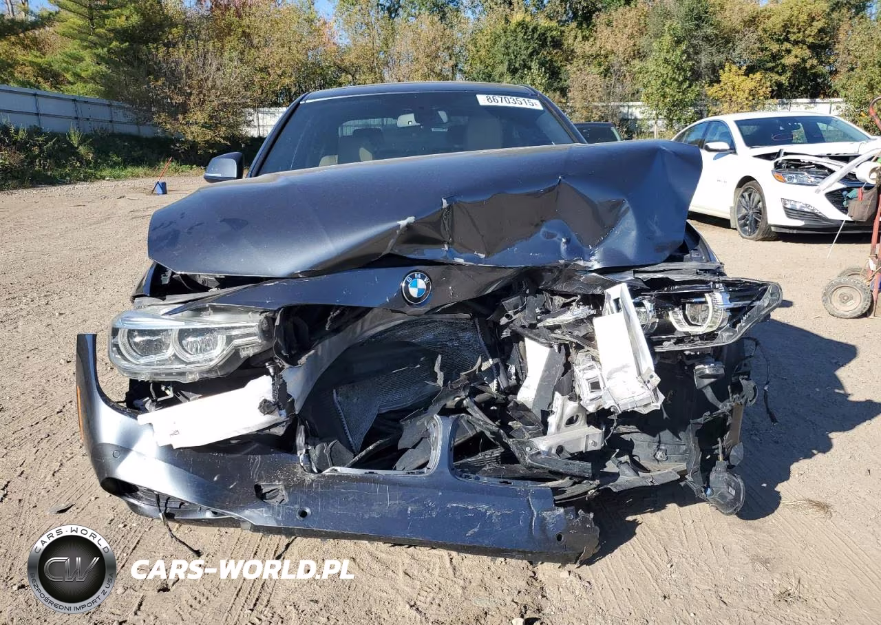 2017 BMW 330 Xi VIN:WBA8D9G57HNU59681 - 5