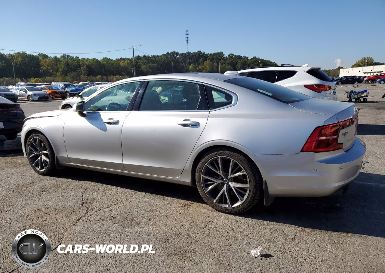 2018 Volvo S90 T5 Momentum VIN:LVY982AK8JP007940 - 2