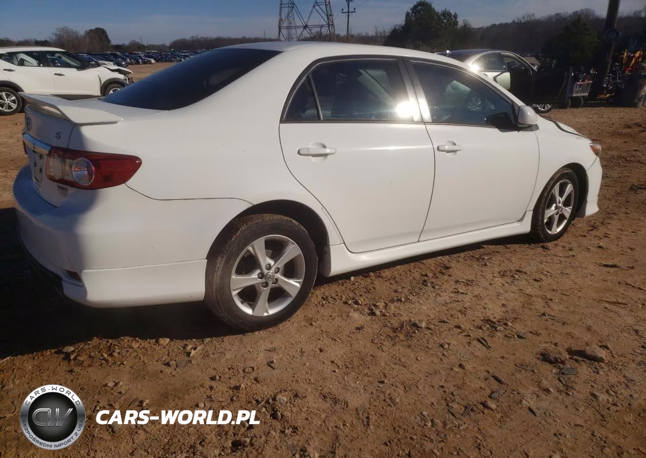 2011 Toyota Corolla Base VIN:2T1BU4EE3BC636185 - 3