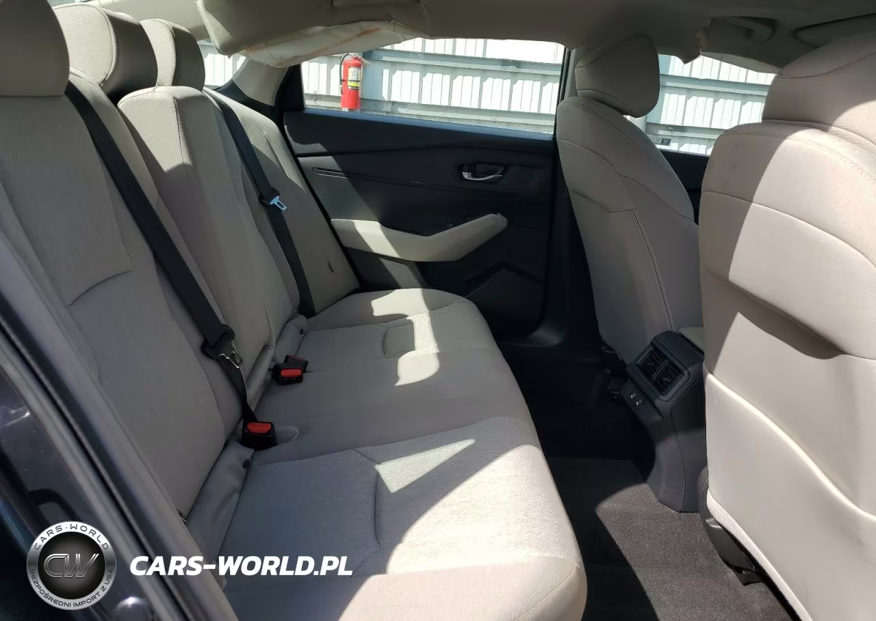 2025 Honda Accord Se VIN:1HGCY1F42SA032873 - 10