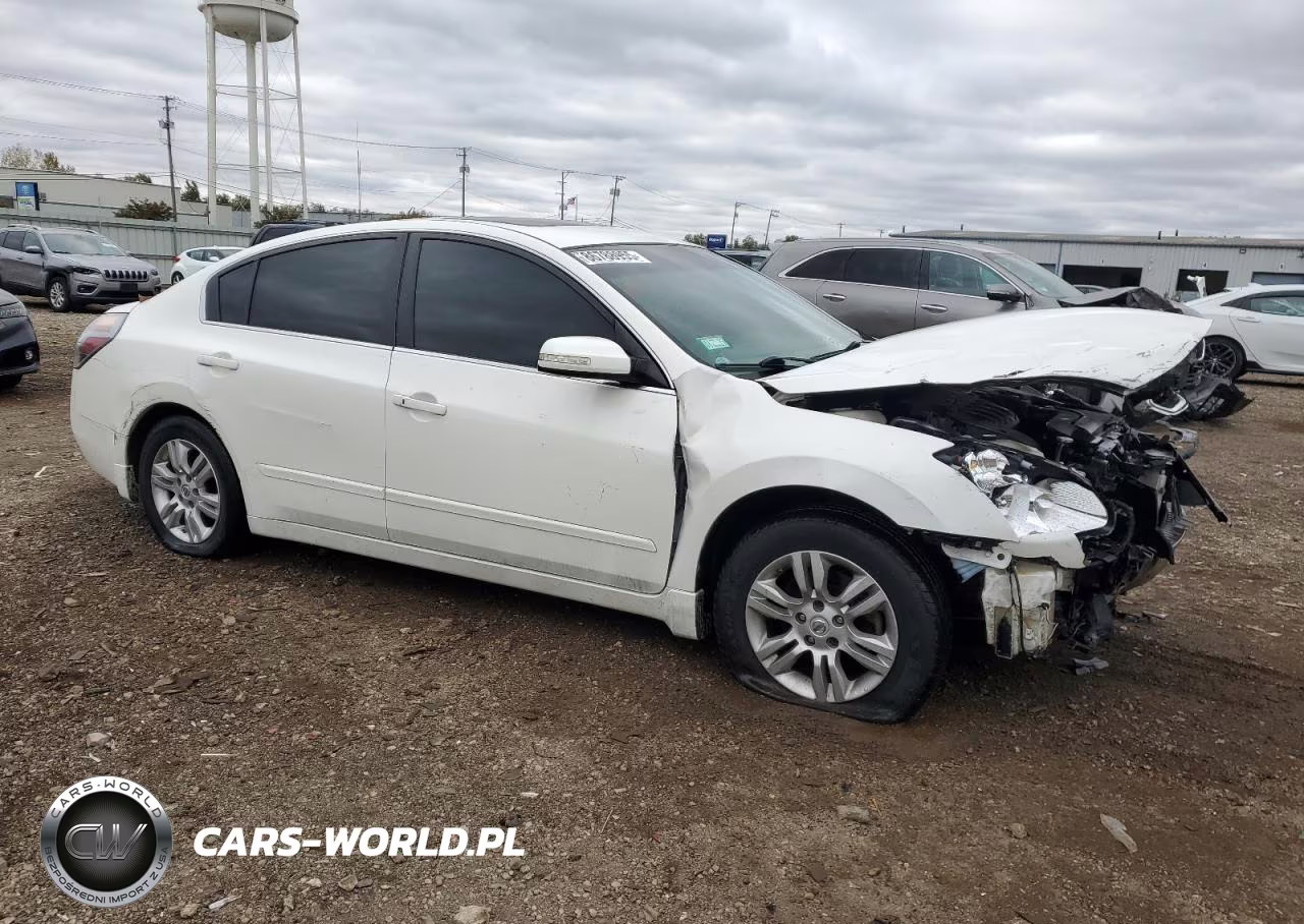 2010 Nissan Altima Base VIN:1N4AL2AP9AN550438 - 4