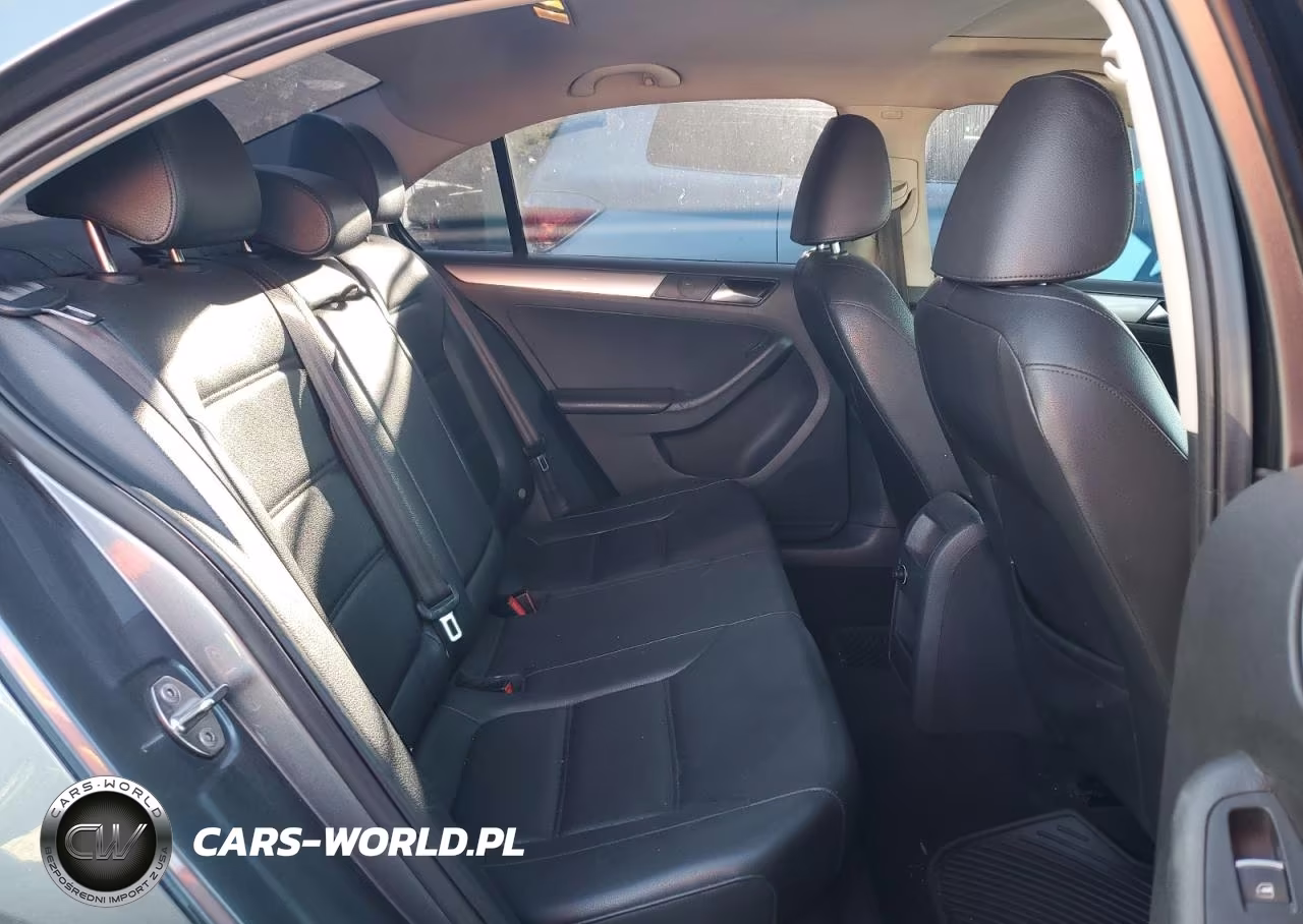 2015 Volkswagen Jetta Se VIN:3VWD17AJXFM309704 - 10