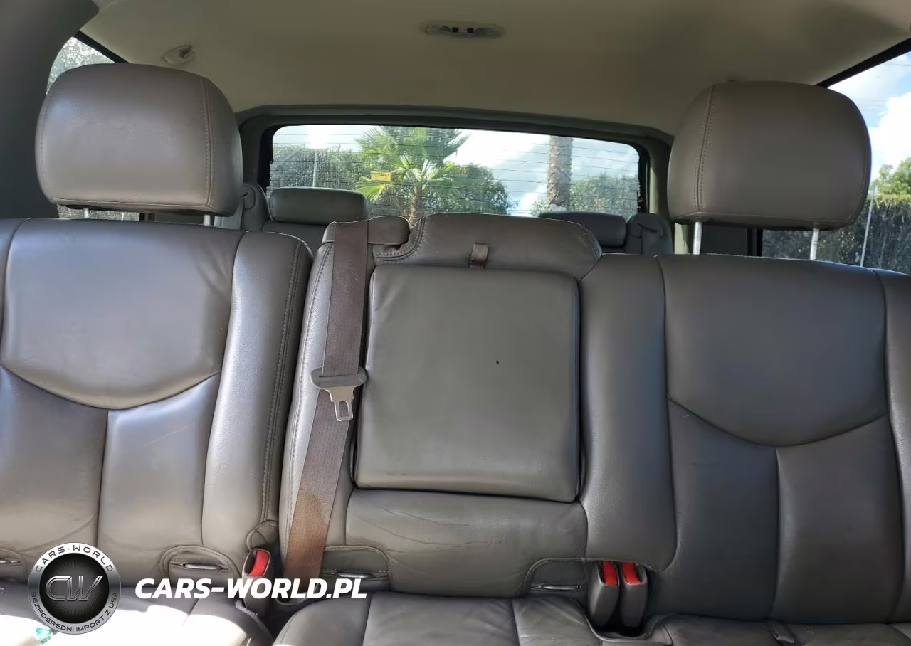 2006 Chevrolet Tahoe C1500 VIN:1GNEC13ZX6R141988 - 10