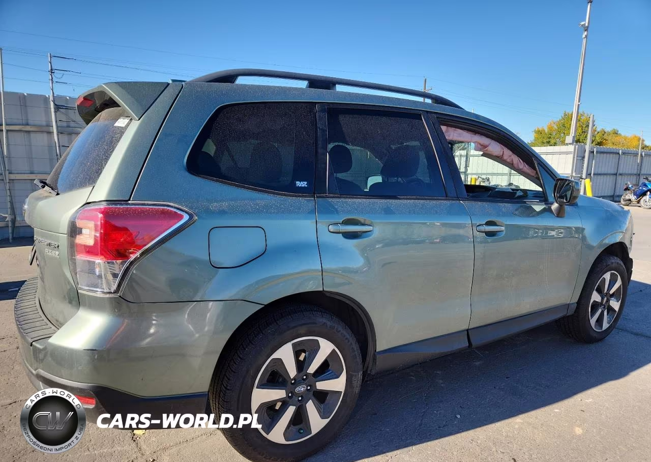 2017 Subaru Forester 2.5I Premium VIN:JF2SJAEC4HH517461 - 3