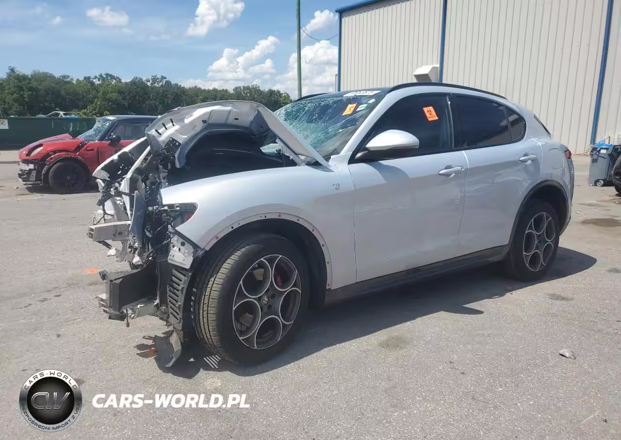 2022 Alfa Romeo Stelvio Ti