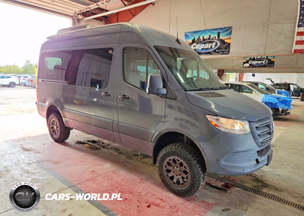 2021 Mercedes-Benz Sprinter 2500 VIN:W1Z4EFVY3MT064422 - 4