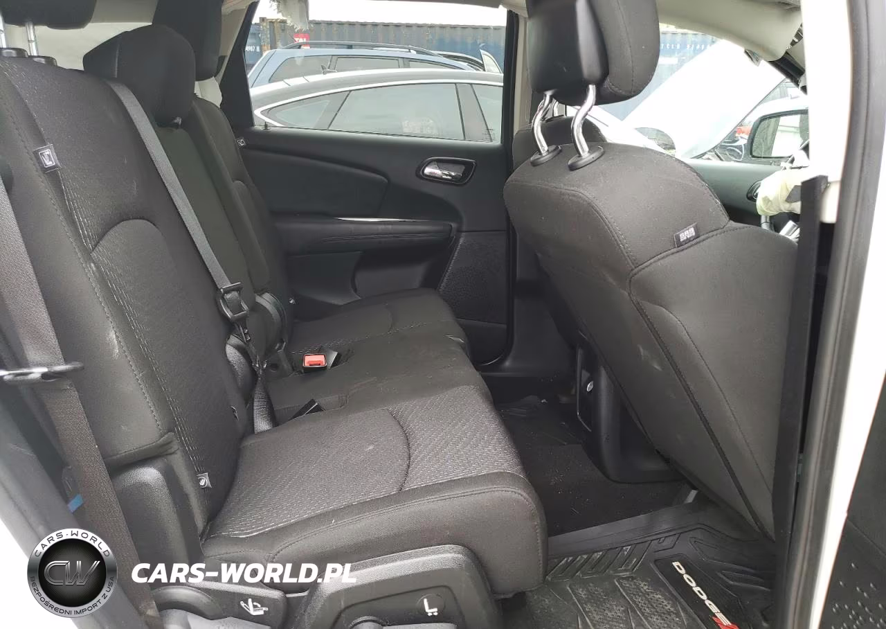 2019 Dodge Journey Se VIN:3C4PDCBB4KT774101 - 10