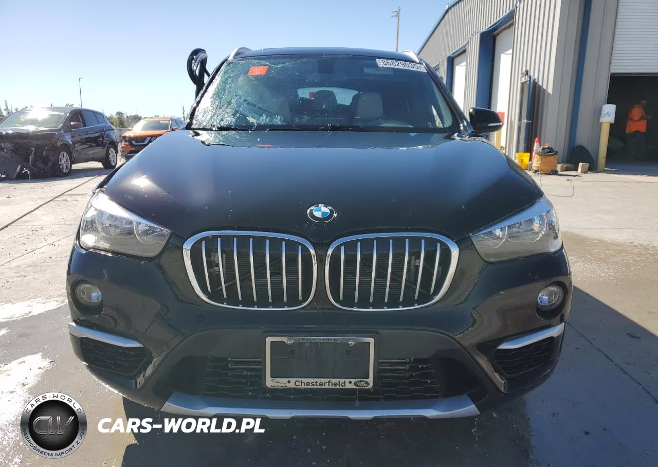 2018 BMW X1 xDrive28I VIN:WBXHT3C34J5K32030 - 5