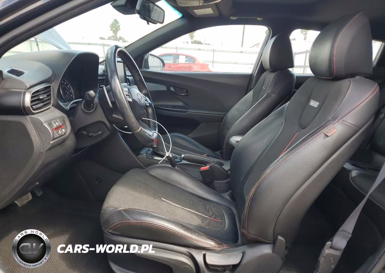 2020 Hyundai Veloster Base VIN:KMHTG6AFXLU022322 - 7