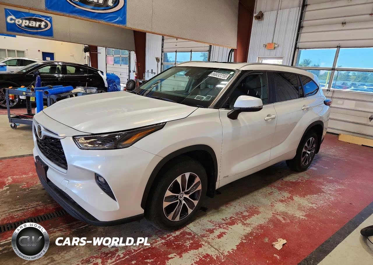2025 Toyota Highlander Hybrid Xle – zdjęcie 1 z 13
