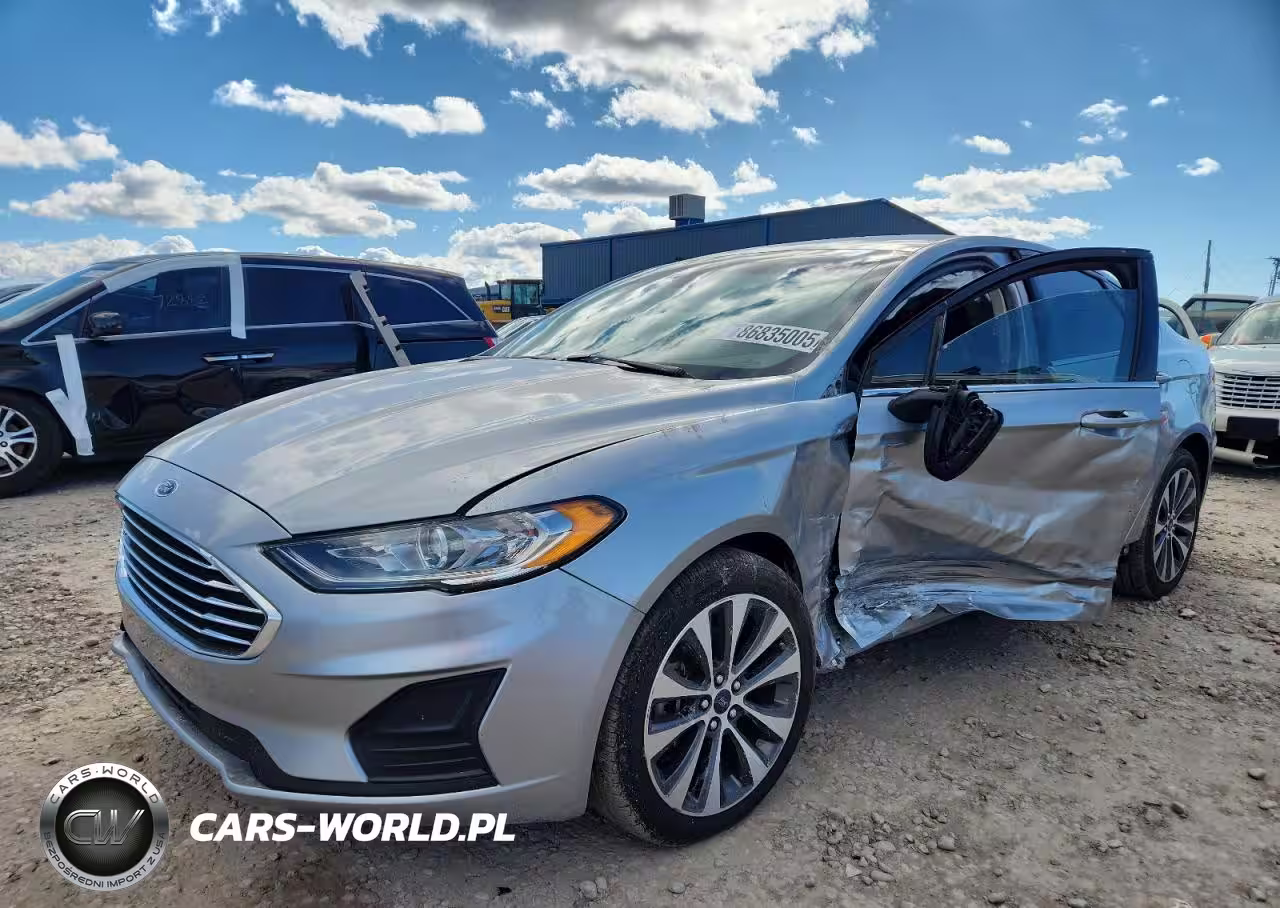 2020 Ford Fusion Se