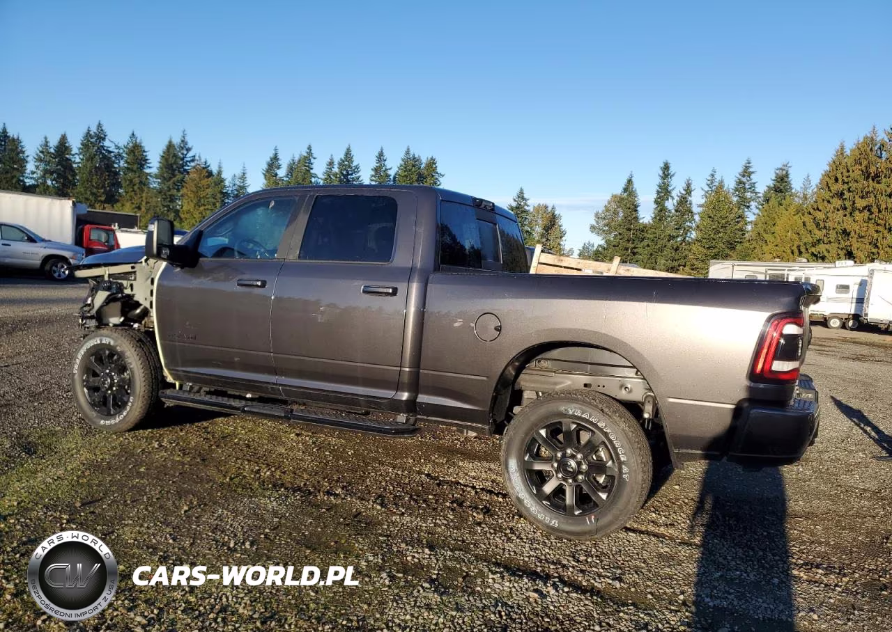 2024 Ram 2500 Laramie VIN:3C6UR5FL1RG239496 - 2