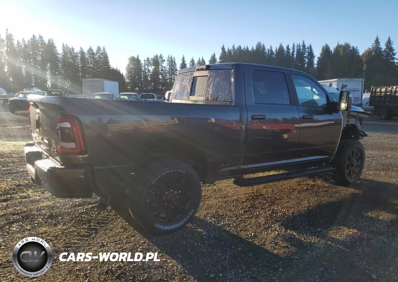 2024 Ram 2500 Laramie VIN:3C6UR5FL1RG239496 - 3