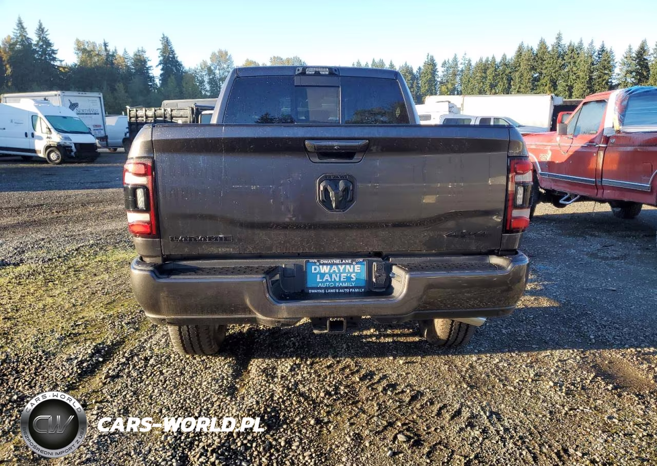 2024 Ram 2500 Laramie VIN:3C6UR5FL1RG239496 - 6