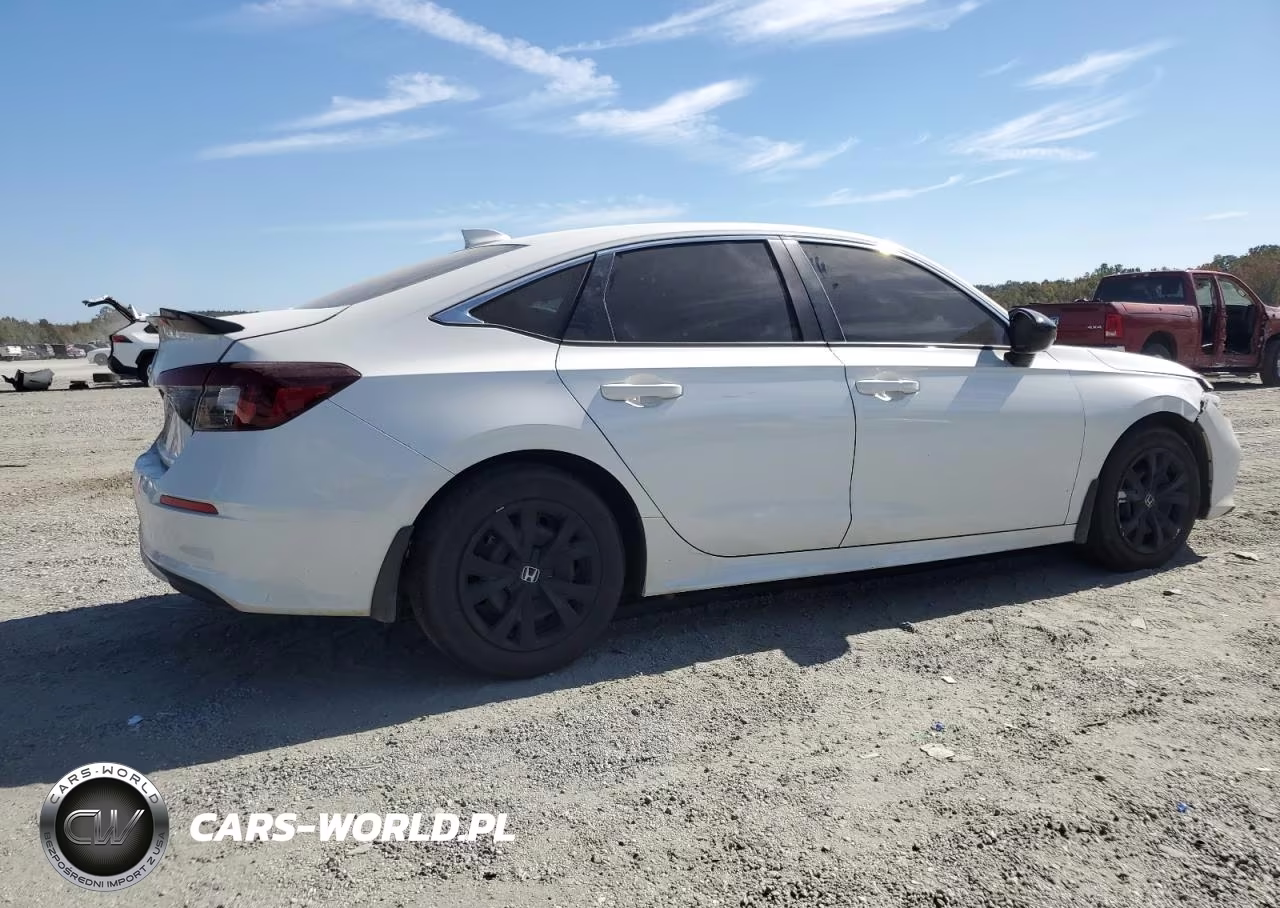2025 Honda Civic Lx VIN:2HGFE2F2XSH520819 - 3