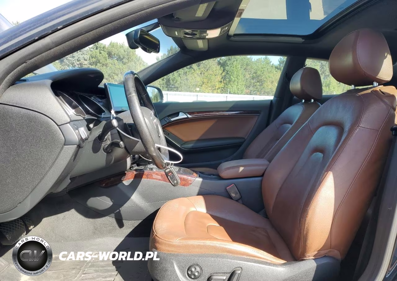 2012 Audi A5 Premium Plus VIN:WAULFAFR1CA013763 - 7