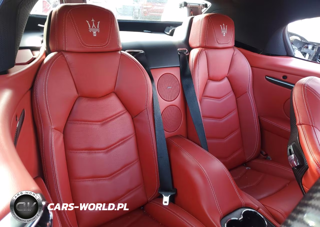 2015 Maserati Granturismo S VIN:ZAM45VMA7F0131157 - 10