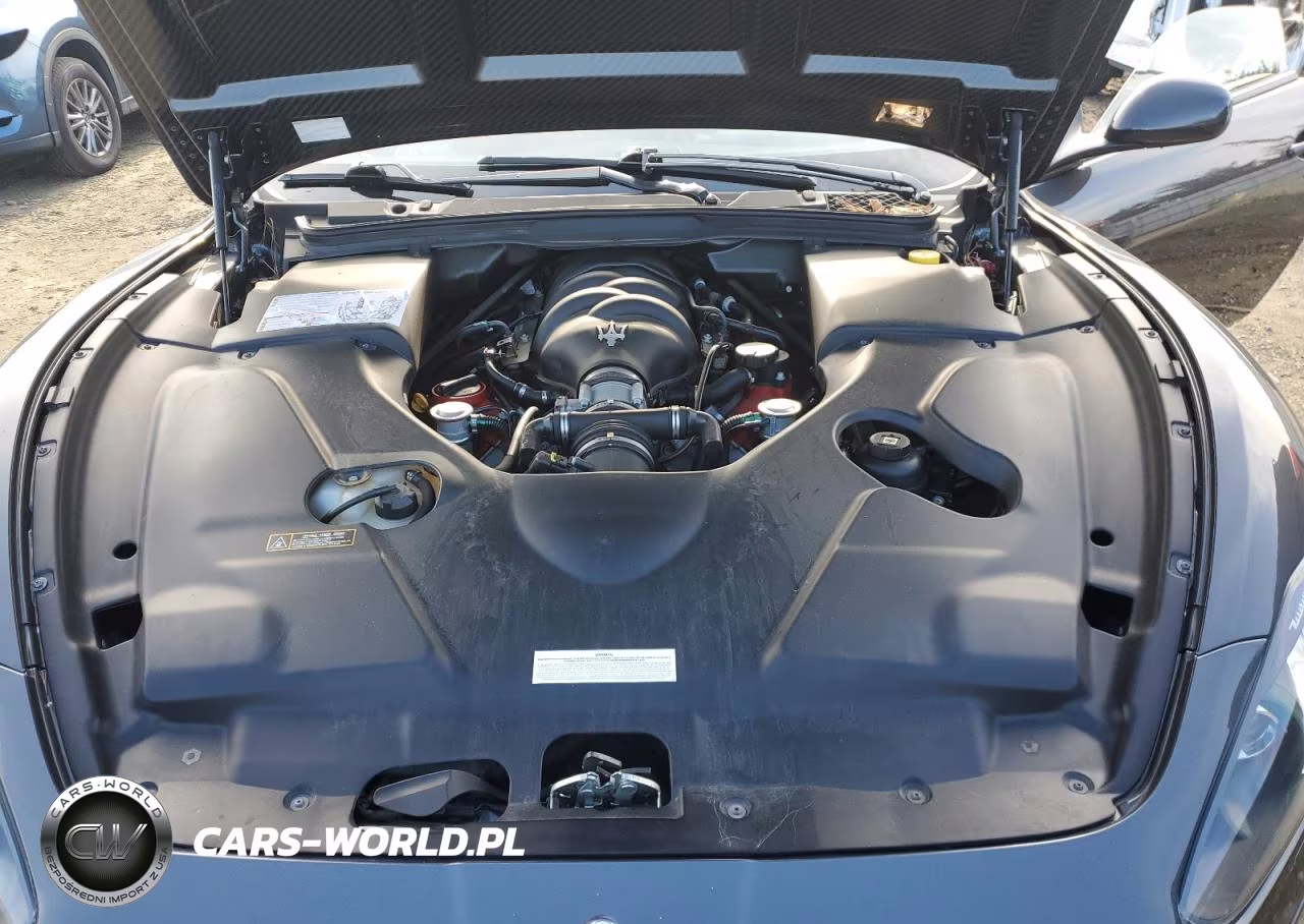 2015 Maserati Granturismo S VIN:ZAM45VMA7F0131157 - 11