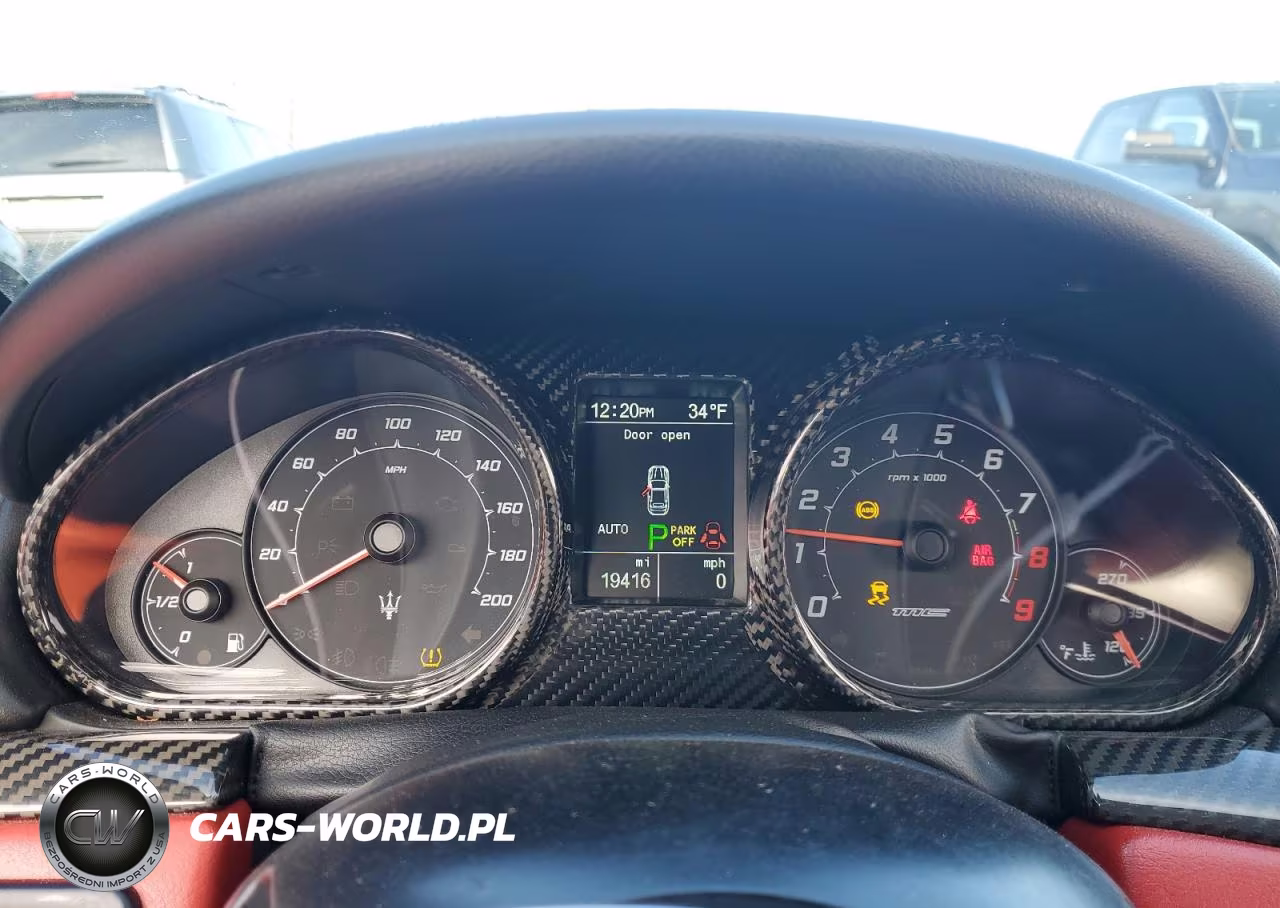 2015 Maserati Granturismo S VIN:ZAM45VMA7F0131157 - 9