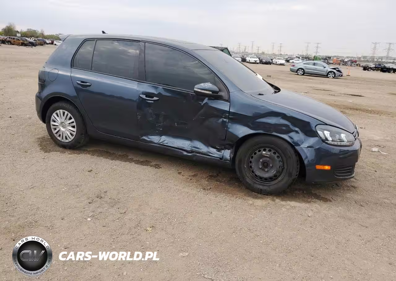 2014 Volkswagen Golf VIN:WVWDB7AJ0EW004596 - 4