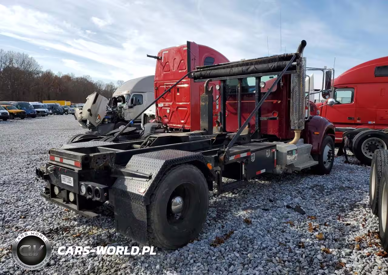 2017 Peterbilt 337 Truck Cab And Chassis VIN:2NP2HJ7X8HM409350 - 3