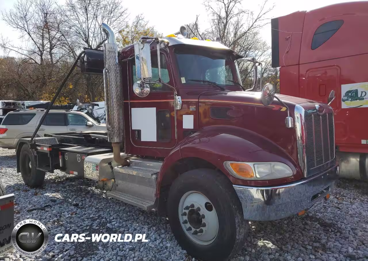 2017 Peterbilt 337 Truck Cab And Chassis VIN:2NP2HJ7X8HM409350 - 4