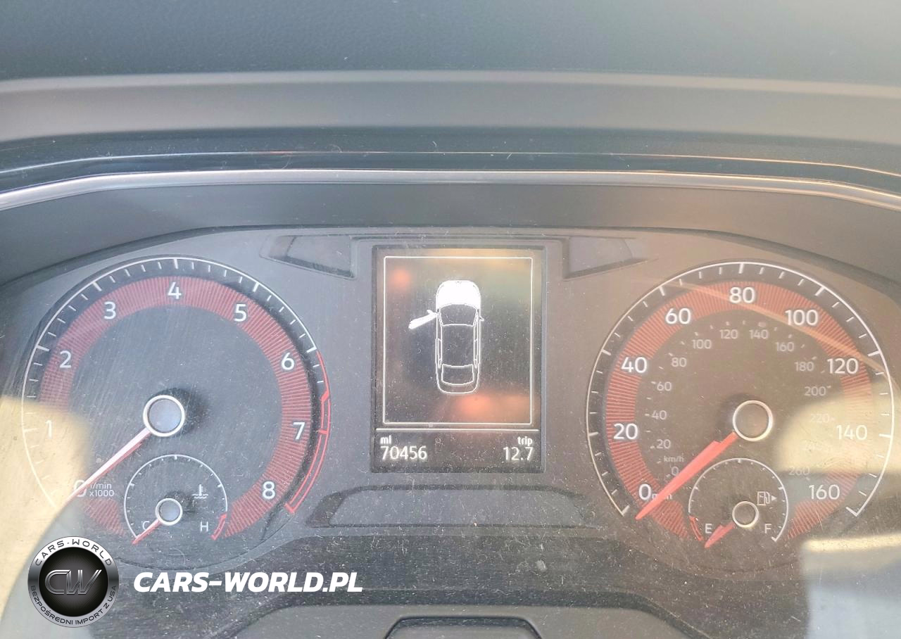 2019 Volkswagen Jetta VIN:3VWCB7BU7KM184480 - 9