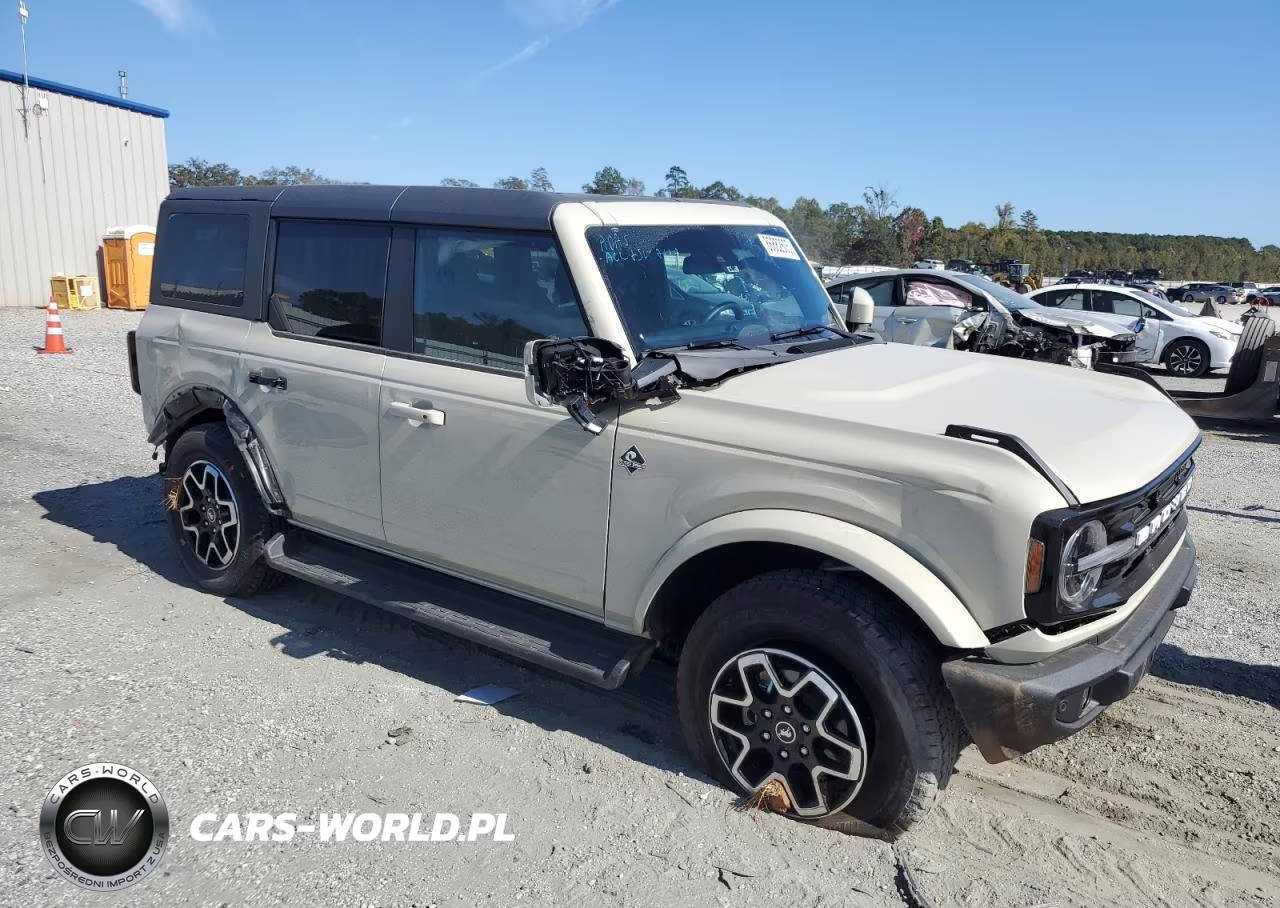 2025 Ford Bronco Outer Banks VIN:1FMEE8BP1SLA41329 - 4