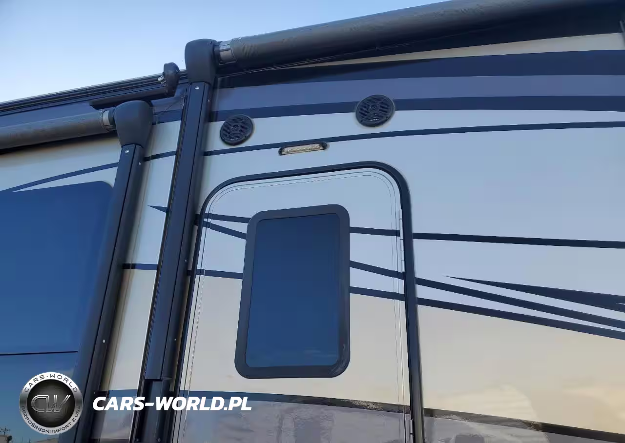 2020 Vanleigh Beacon Camper VIN:7HHBC3922LV200109 - 9