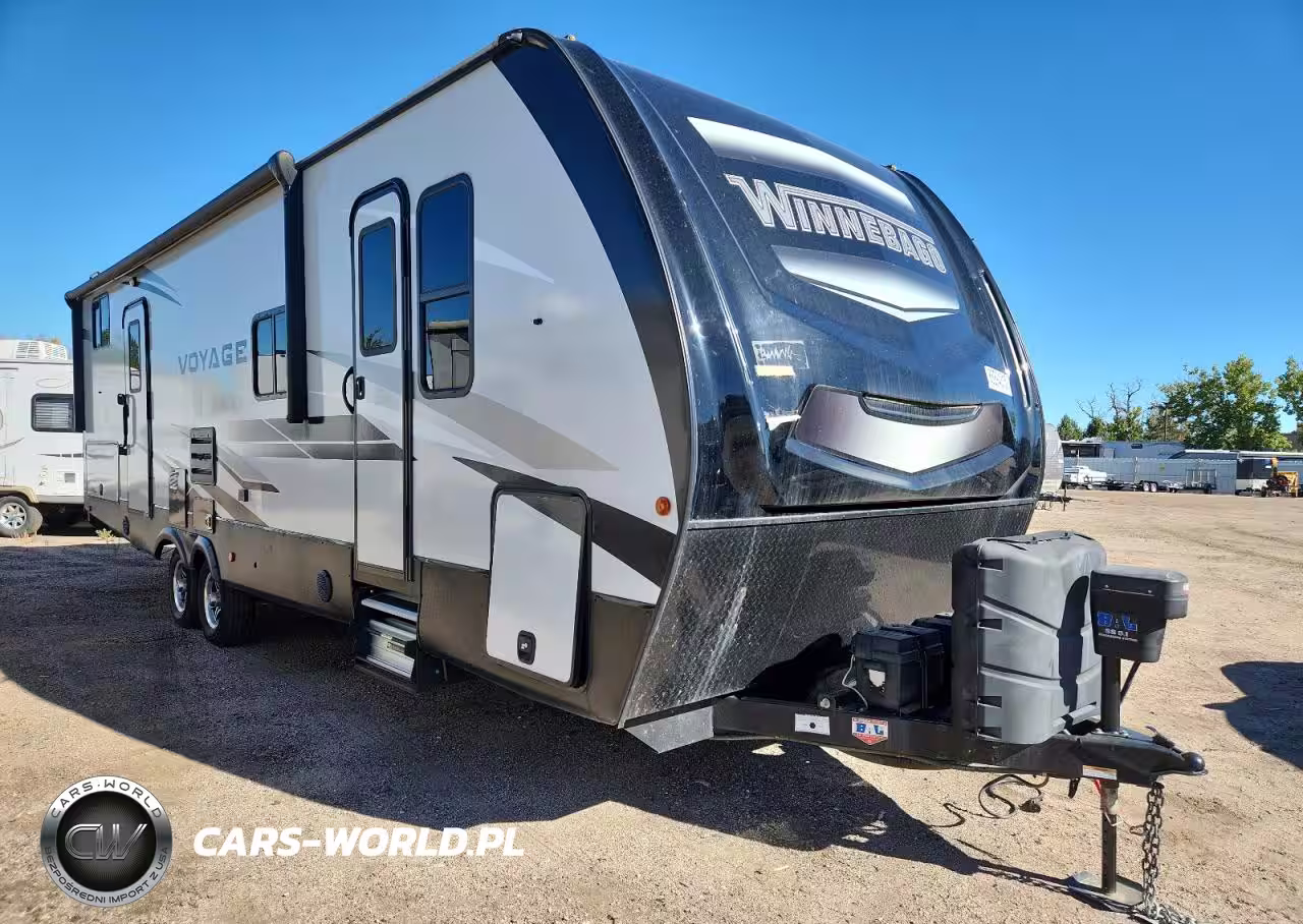 2021 Winnebago Voyage