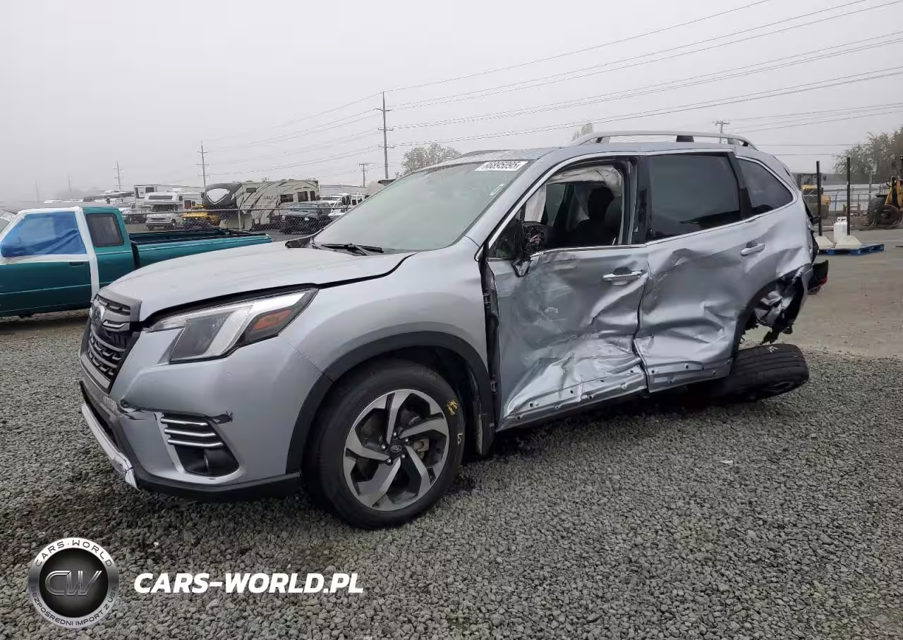 2023 Subaru Forester Touring