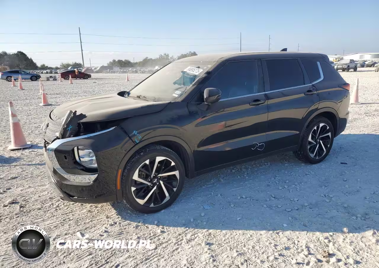 2022 Mitsubishi Outlander Es