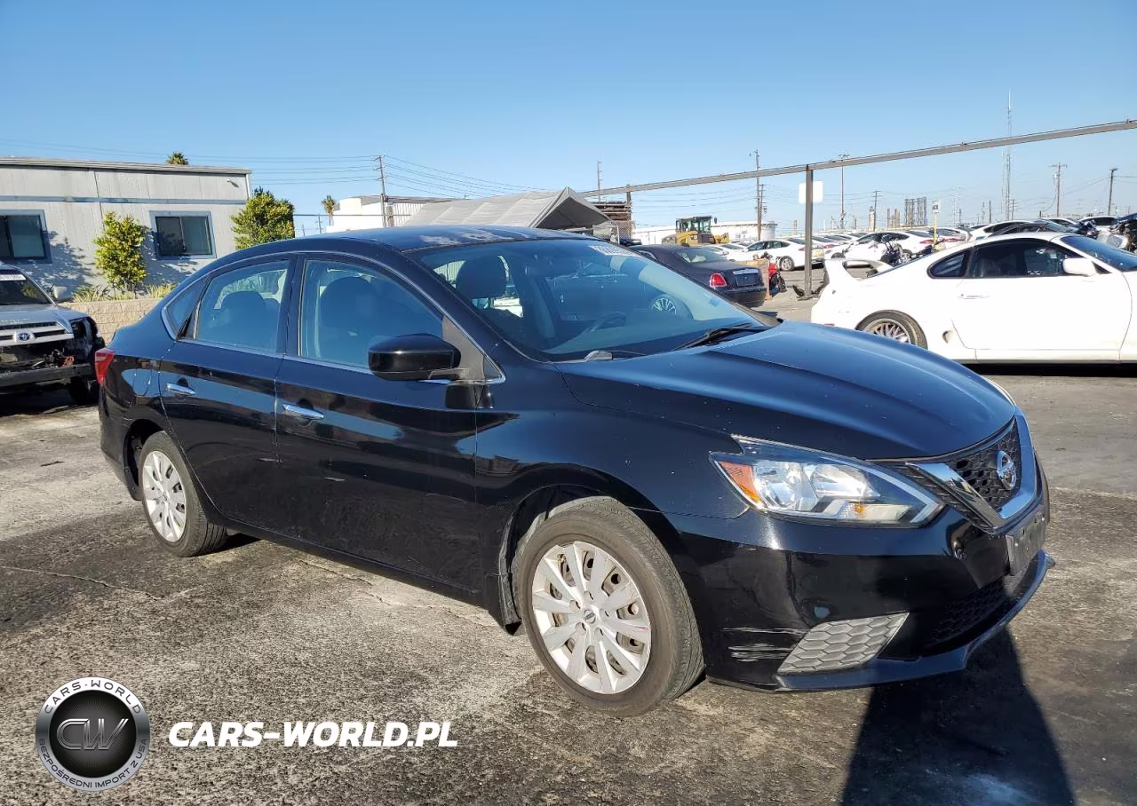 2016 Nissan Sentra S VIN:3N1AB7AP1GY270814 - 4