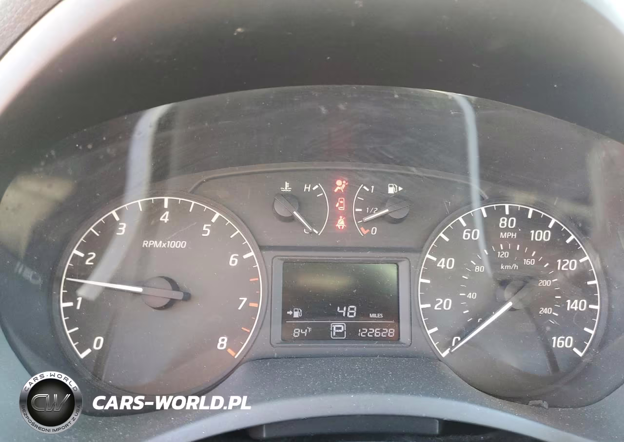 2016 Nissan Sentra S VIN:3N1AB7AP1GY270814 - 9