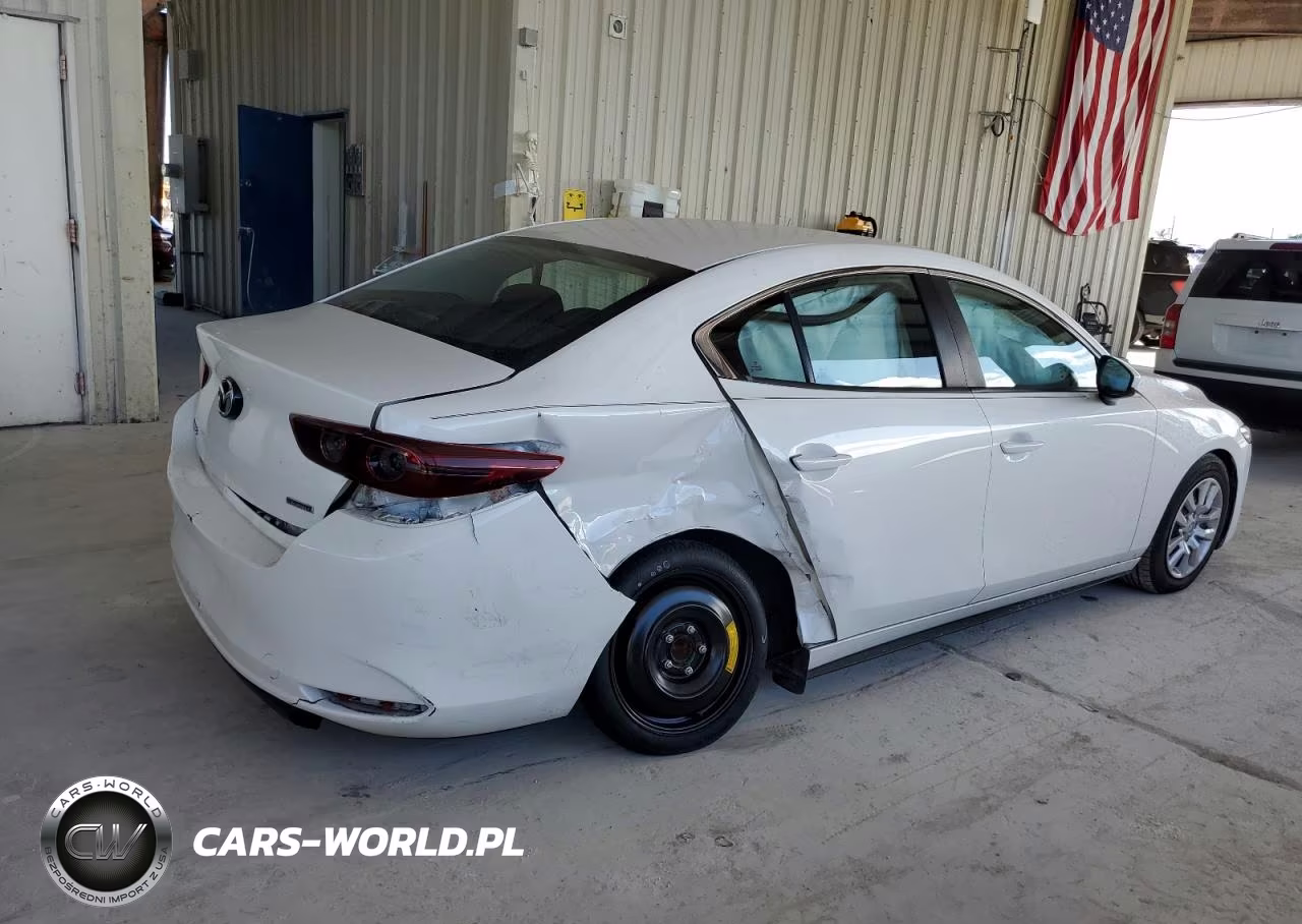 2020 Mazda 3 VIN:3MZBPABL5LM136852 - 3