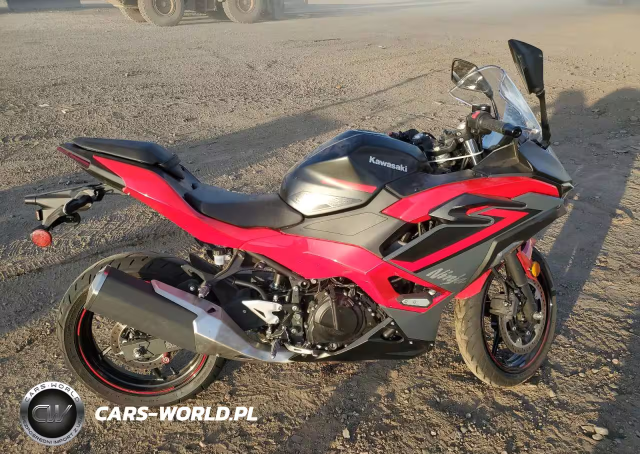 2025 Kawasaki Ex500 A