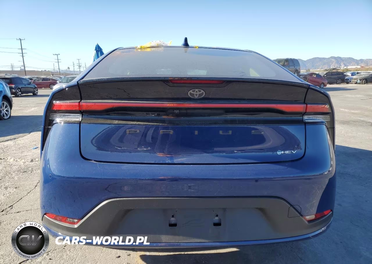 2024 Toyota Prius Le VIN:JTDACAAU8R3034492 - 6