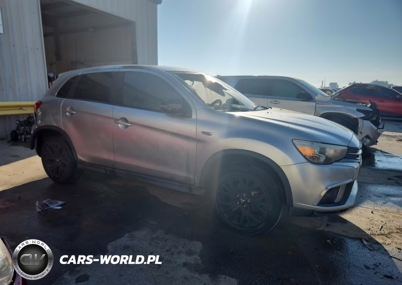 2018 Mitsubishi Outlander Sport Es VIN:JA4AP3AU4JZ025297 - 4