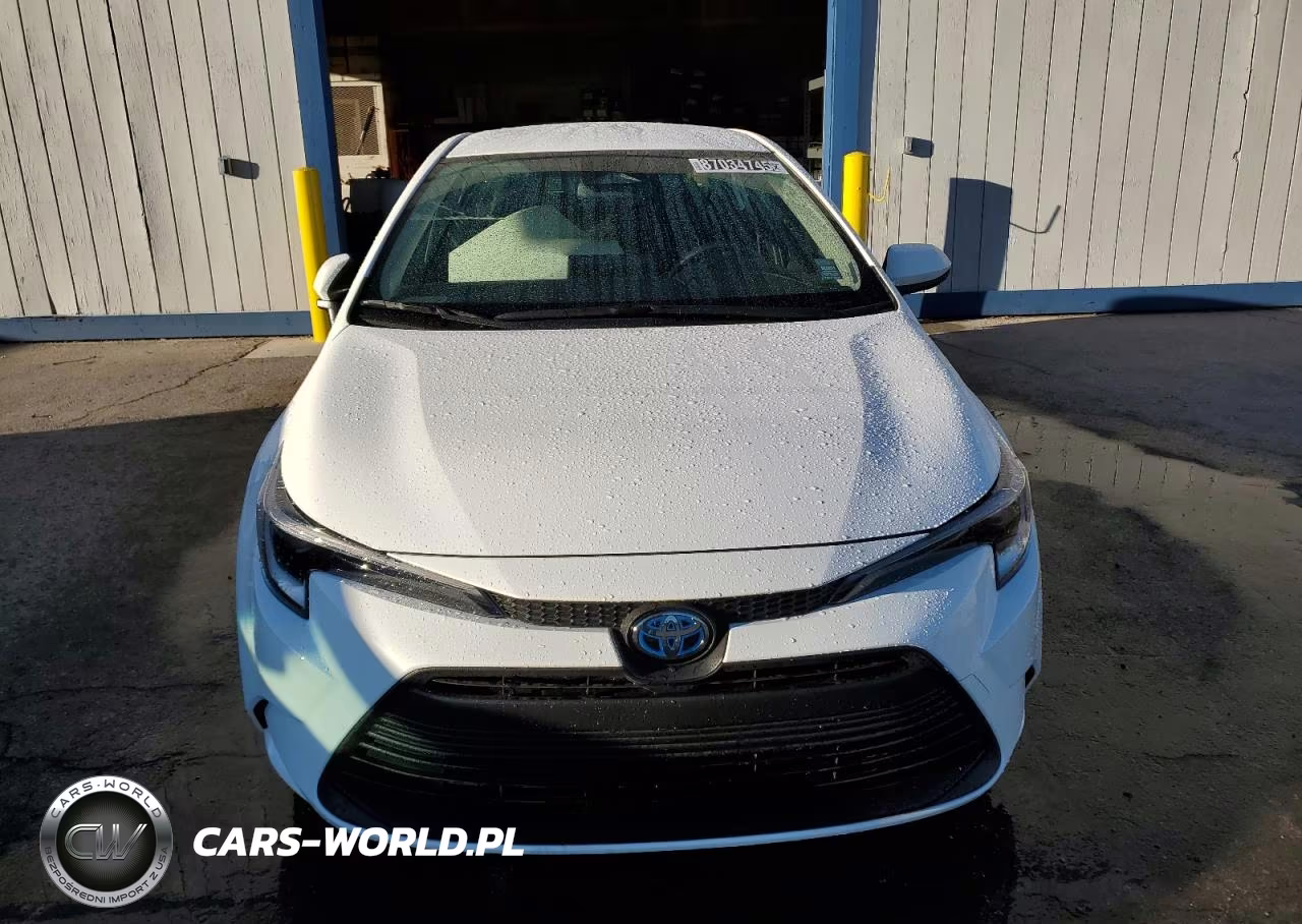 2025 Toyota Corolla Le VIN:JTDBCMFE2SJ040233 - 5